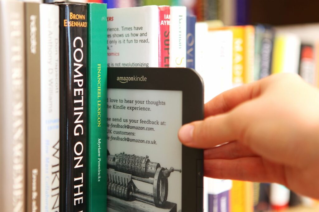 Is Amazon Shutting Down The Kindle 